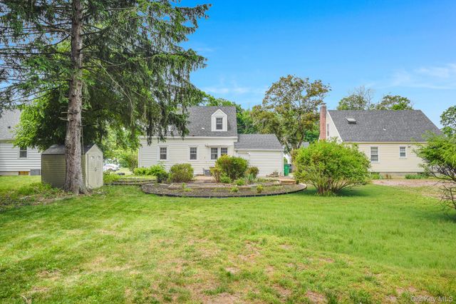 28 Ziegler Avenue, Poughkeepsie, NY 12603
