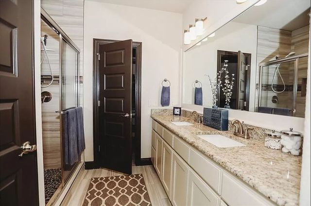 1804 SW Riverstone Road, Bentonville, AR 72713