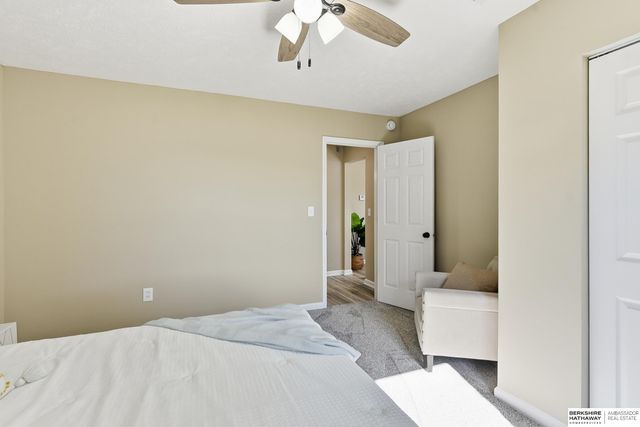 2012 Benson Gardens Boulevard, Omaha, NE 68134