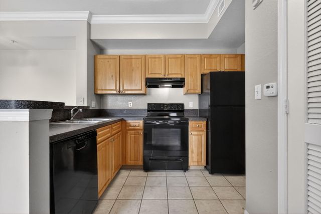 15115 Michelangelo Boulevard 103, Delray Beach, FL 33446