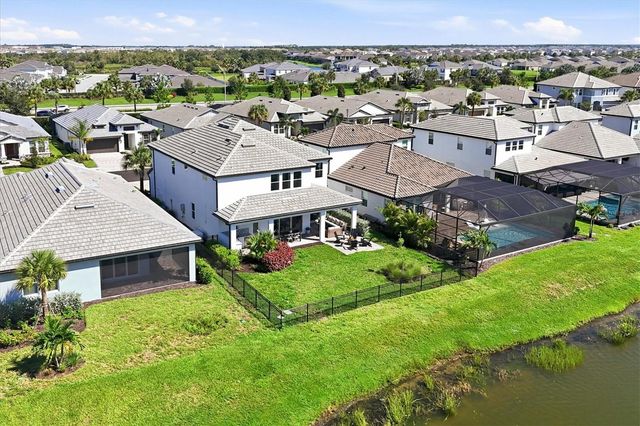 17539 SAVORY MIST CIRCLE, Lakewood Ranch, FL 34211
