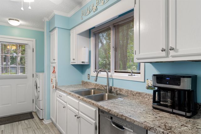 850 King James Ct., Murrells Inlet, SC 29576