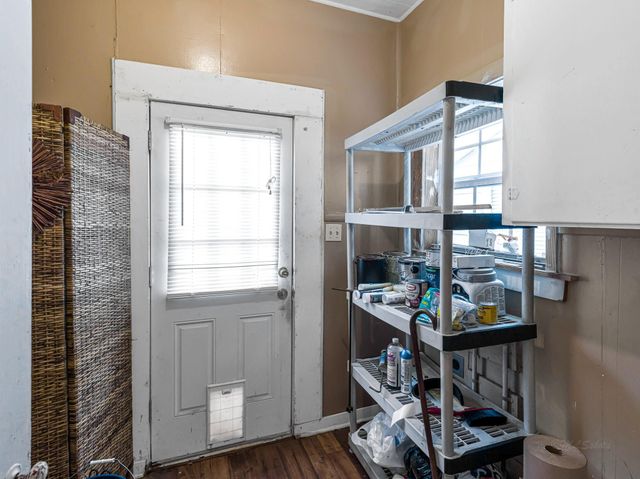 26 W Austin Street, Bellville, TX 77418