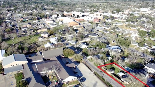 26 W Austin Street, Bellville, TX 77418