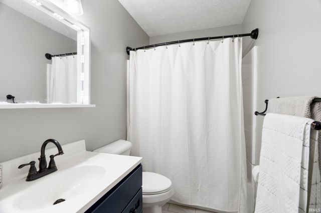 56 Knoll Crest Court, West Lafayette, IN 47906