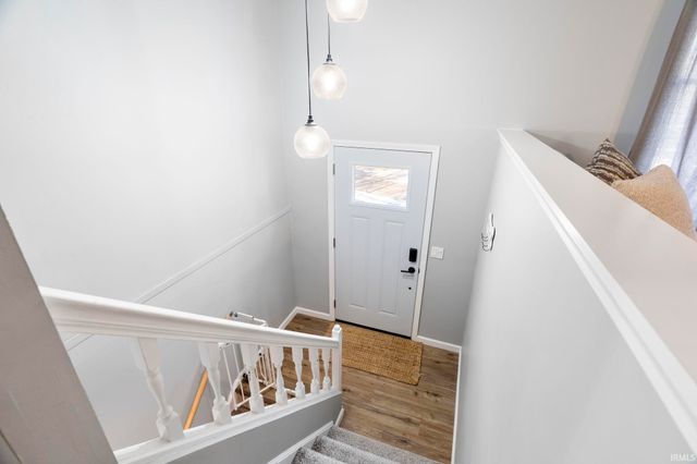 56 Knoll Crest Court, West Lafayette, IN 47906