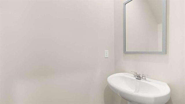 210 Kenmore Circle, Perry, GA 31069