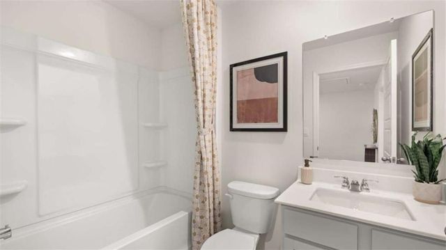 210 Kenmore Circle, Perry, GA 31069