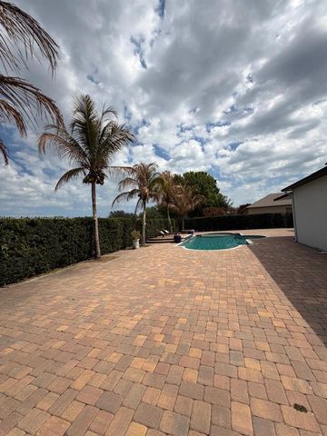 2809 S Serenity Cir S, Fort Pierce, FL 34981