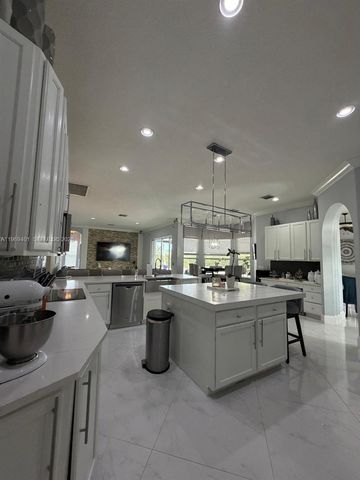 2809 S Serenity Cir S, Fort Pierce, FL 34981