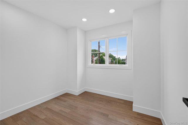 238 N Oak Street, Massapequa, NY 11758