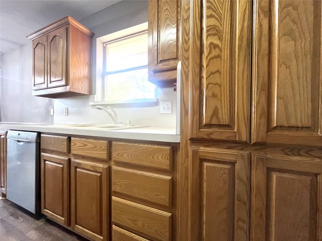 518 Wild Springs Drive, Midlothian, TX 76065