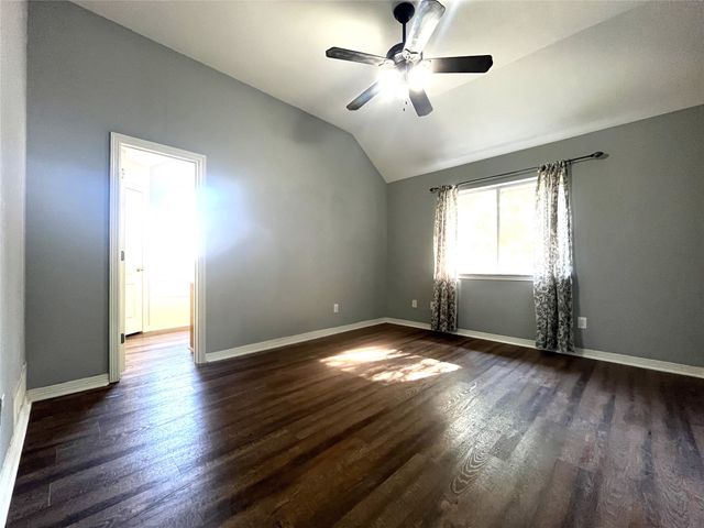 518 Wild Springs Drive, Midlothian, TX 76065