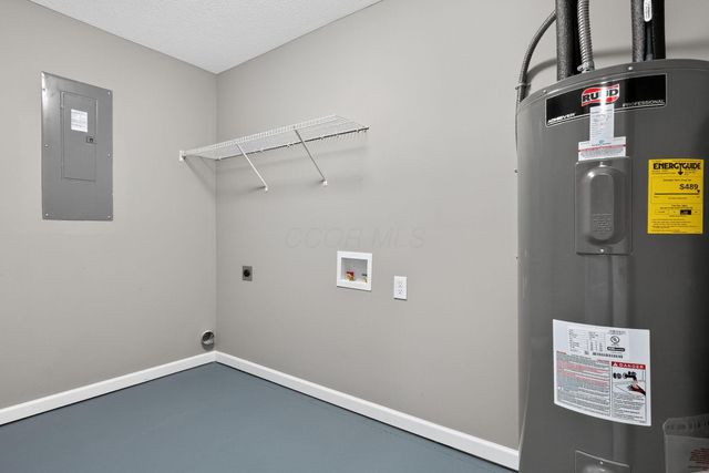 2744 Barrows Road, Columbus, OH 43232