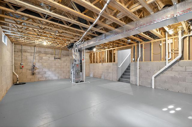 2744 Barrows Road, Columbus, OH 43232