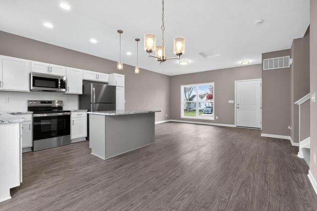 2744 Barrows Road, Columbus, OH 43232