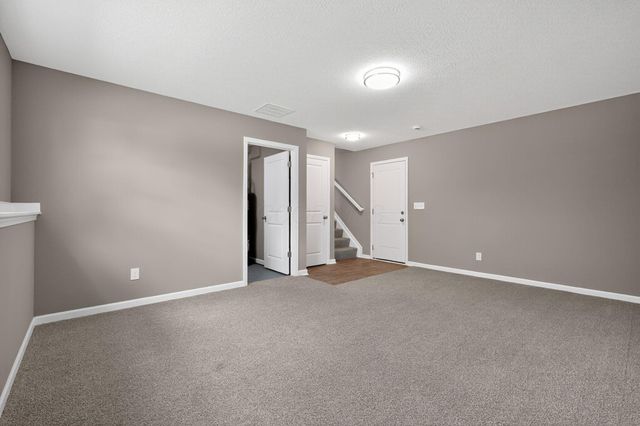 2744 Barrows Road, Columbus, OH 43232