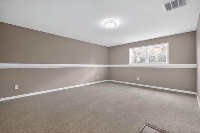 2744 Barrows Road, Columbus, OH 43232