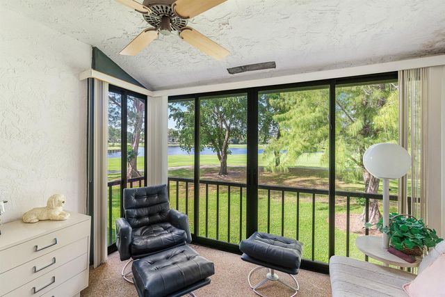 8320 Casa Del Lago D, Boca Raton, FL 33433