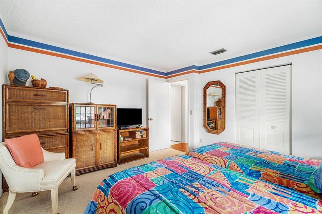 8320 Casa Del Lago D, Boca Raton, FL 33433