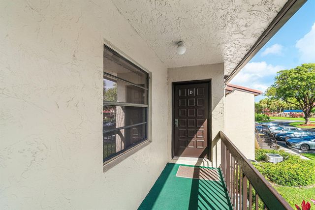 8320 Casa Del Lago D, Boca Raton, FL 33433