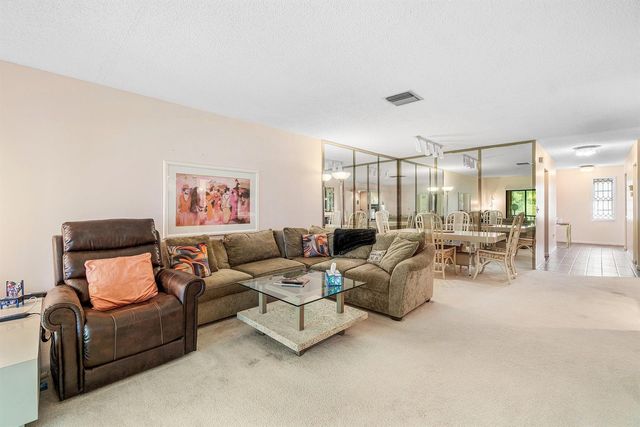 8320 Casa Del Lago D, Boca Raton, FL 33433