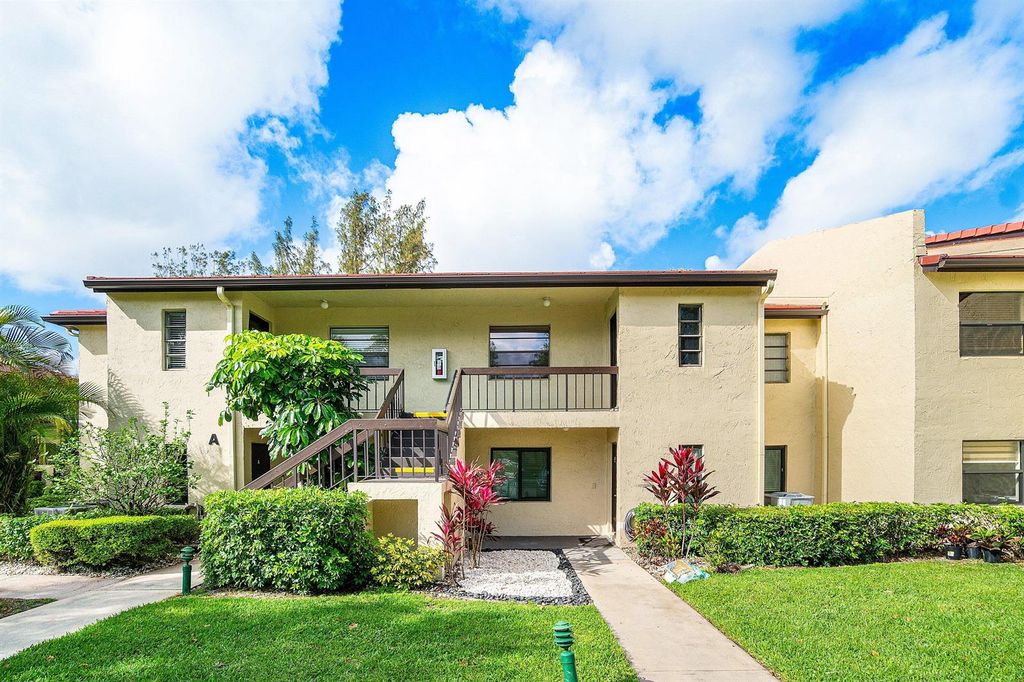 8320 Casa Del Lago D, Boca Raton, FL 33433