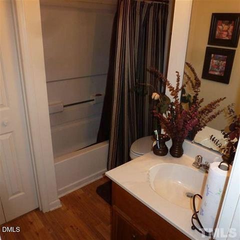 124 Oak Hill Loop, Cary, NC 27513