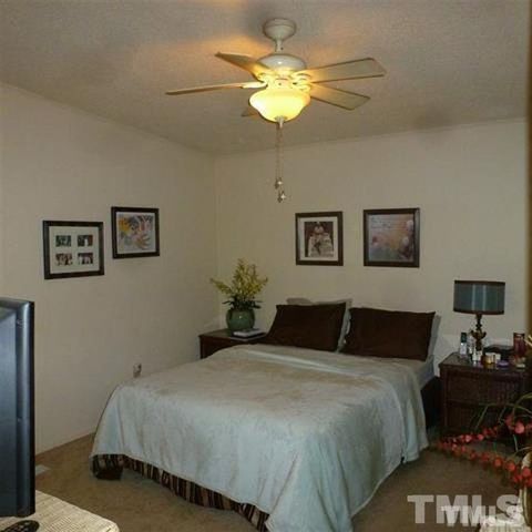 124 Oak Hill Loop, Cary, NC 27513