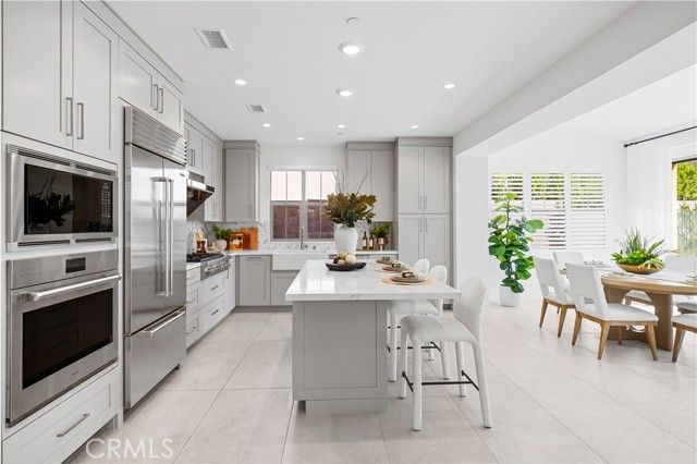 106 Albero, Irvine, CA 92602