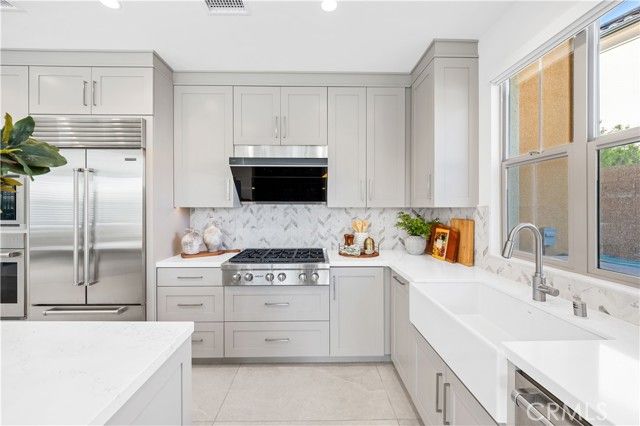 106 Albero, Irvine, CA 92602