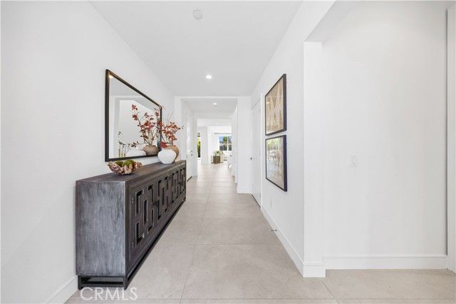 106 Albero, Irvine, CA 92602
