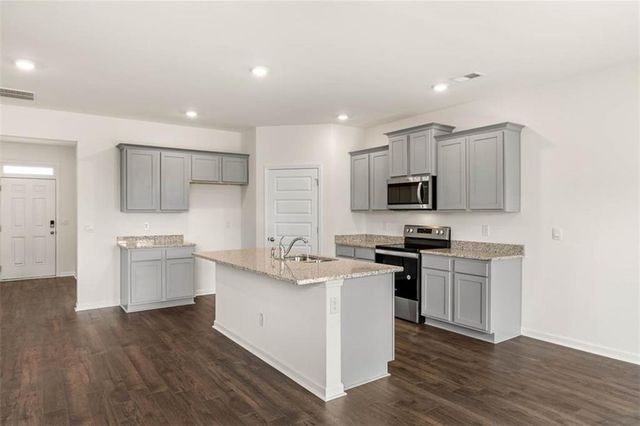 628 Whitman Lane, Stockbridge, GA 30281