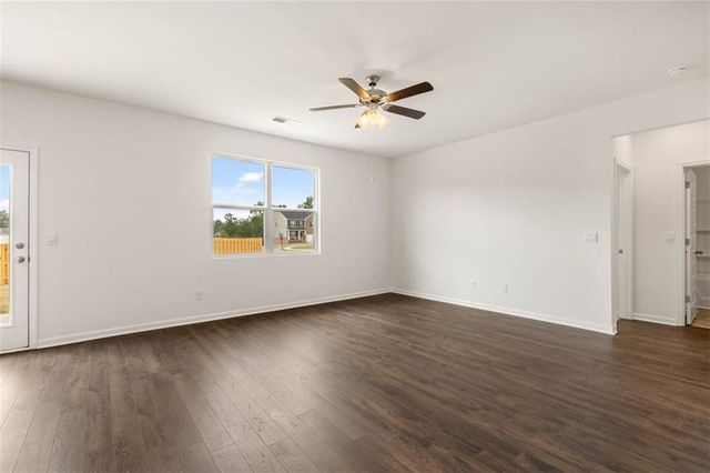 628 Whitman Lane, Stockbridge, GA 30281