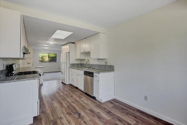 153 Arcadia Dr, Grass Valley, CA 95945