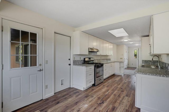 153 Arcadia Dr, Grass Valley, CA 95945