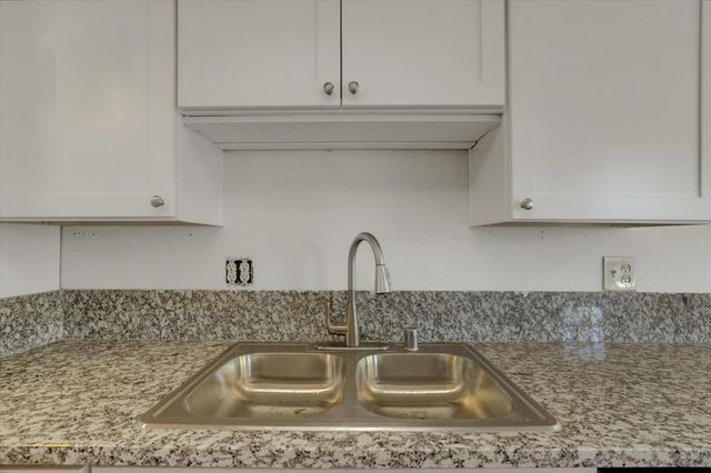 153 Arcadia Dr, Grass Valley, CA 95945