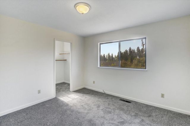 153 Arcadia Dr, Grass Valley, CA 95945