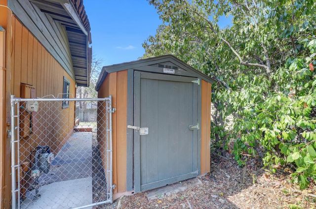 153 Arcadia Dr, Grass Valley, CA 95945