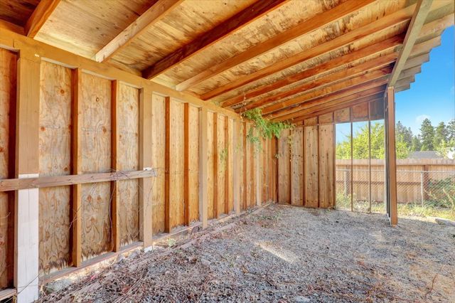 153 Arcadia Dr, Grass Valley, CA 95945