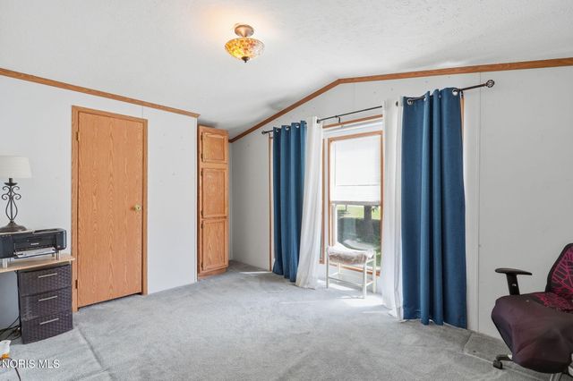 8626 Yawberg Road, Whitehouse, OH 43571