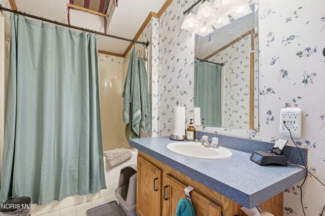 8626 Yawberg Road, Whitehouse, OH 43571
