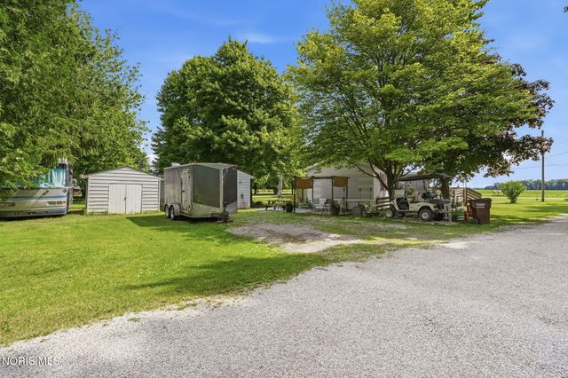 8626 Yawberg Road, Whitehouse, OH 43571