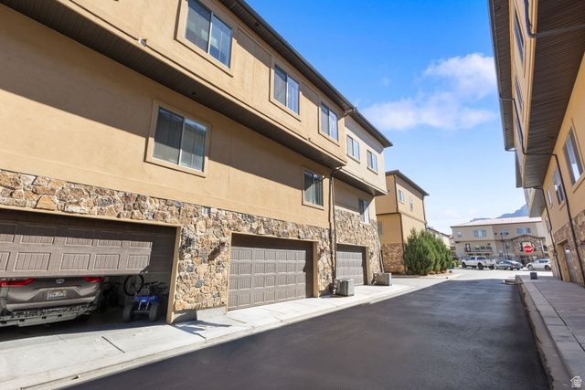 5538 W NAPLES DR, Highland, UT 84003