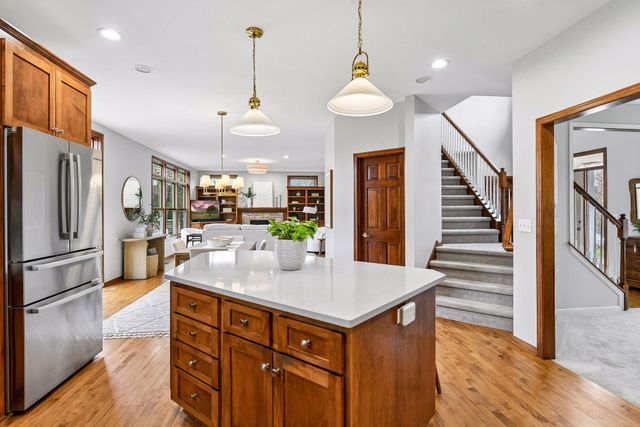 1360 Zircon Lane N, Plymouth, MN 55447