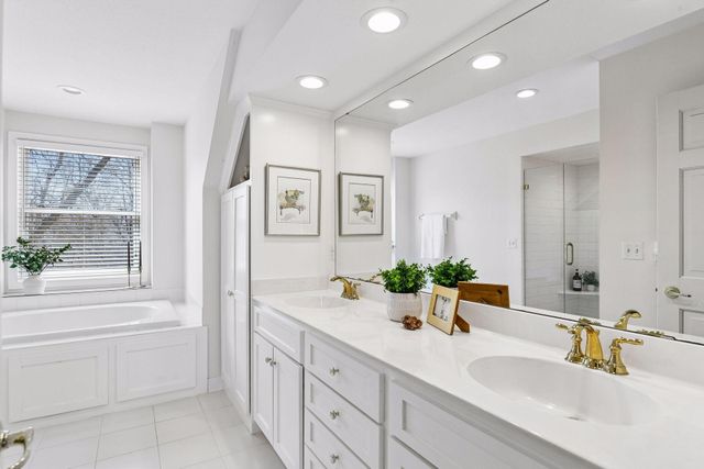 1360 Zircon Lane N, Plymouth, MN 55447