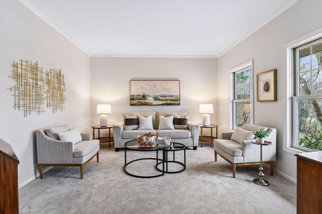 1360 Zircon Lane N, Plymouth, MN 55447