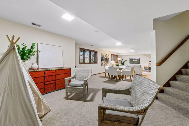 1360 Zircon Lane N, Plymouth, MN 55447