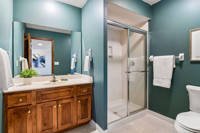 1360 Zircon Lane N, Plymouth, MN 55447