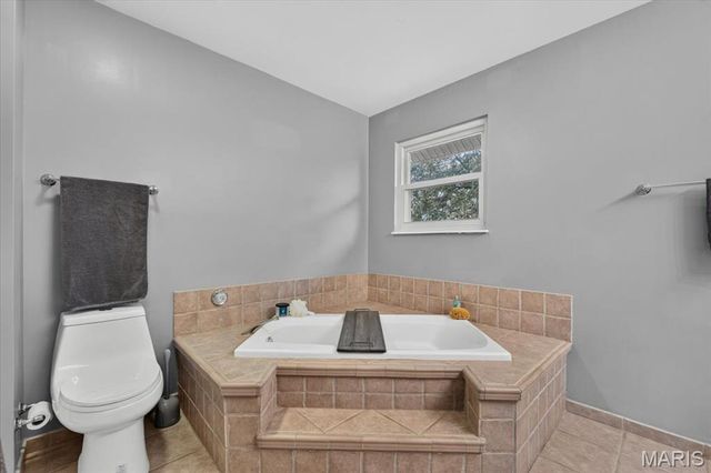 1191 Colby Court, St Peters, MO 63376